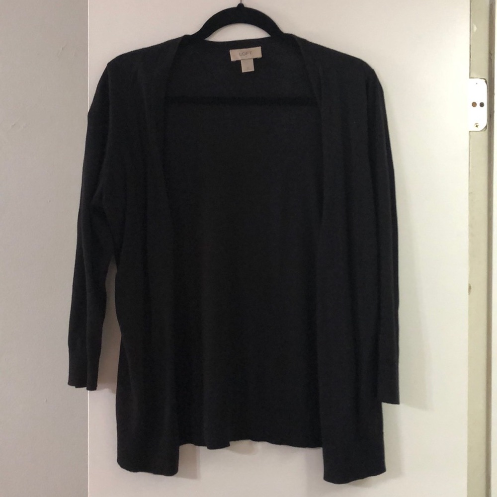 Barely worn, light weight Loft cardigan